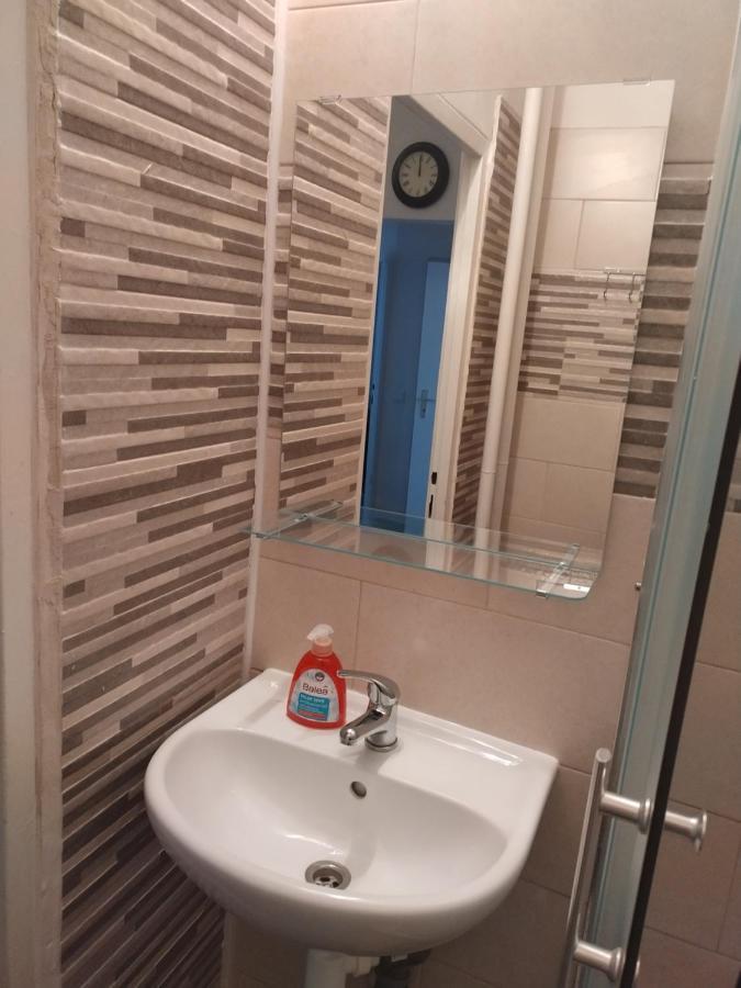 Flat Lesna Brno Apartment Luaran gambar