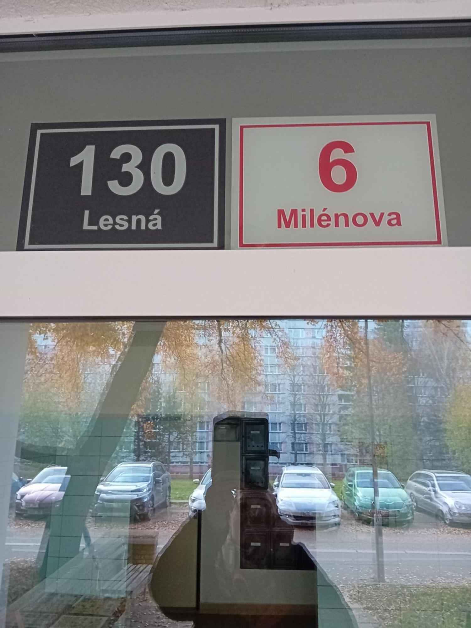 Flat Lesna Brno Apartment Luaran gambar